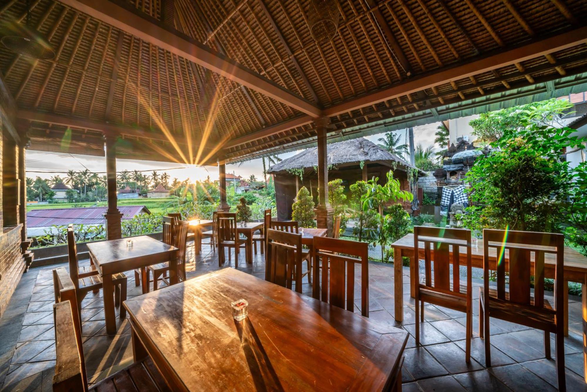 Uma Ubud Hotel Екстериор снимка