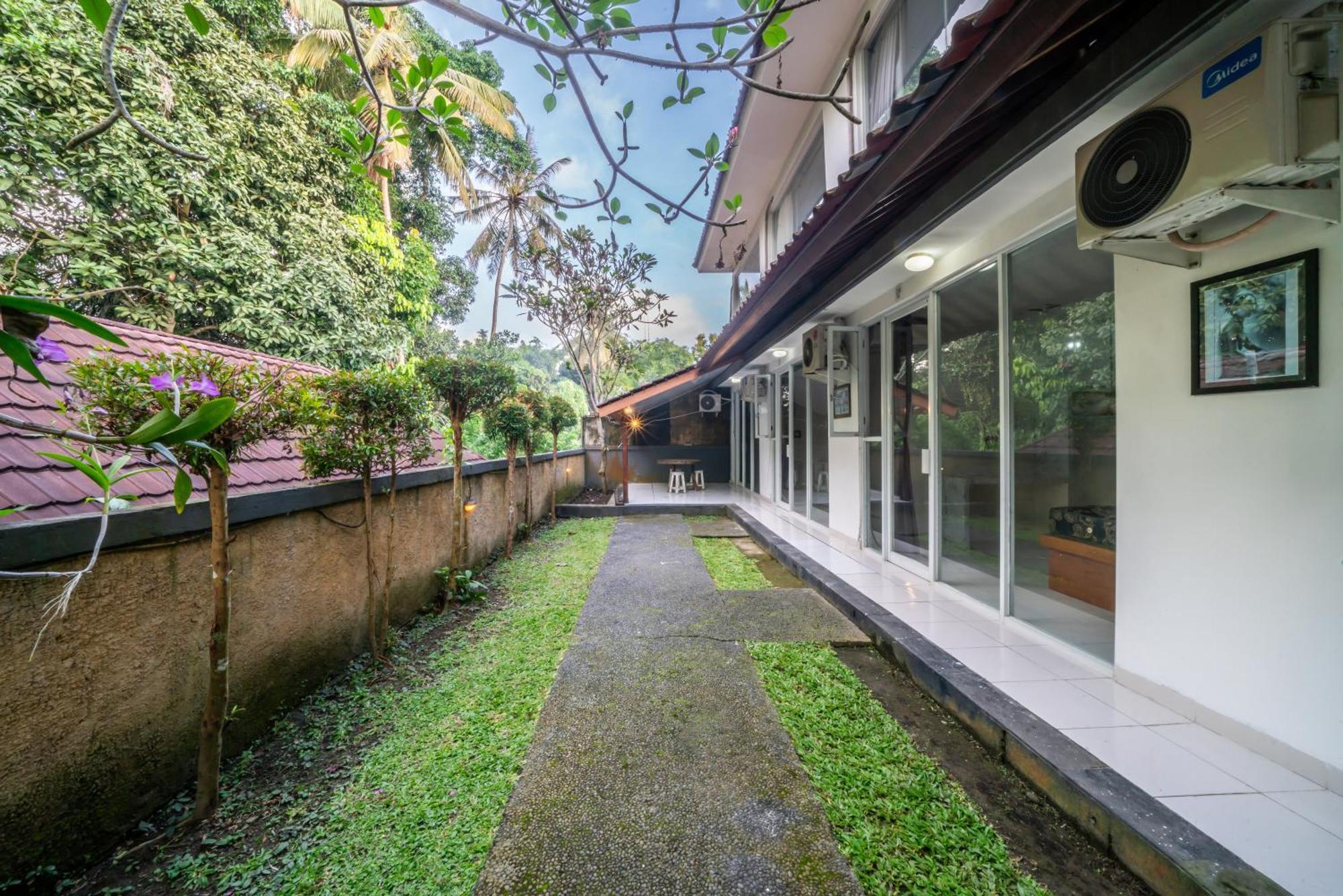 Uma Ubud Hotel Екстериор снимка